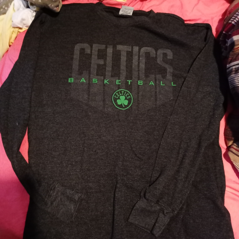 Celtics long sleeve thermal - Picture 2 of 5